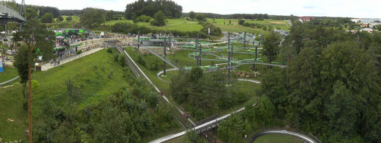 Das Gelände des Erlebnisfelsen Pottenstein umfasst gleich zwei Rodelbahnen.
