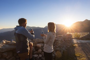 Dank der SonnenAufgangsGondel kann man den Sonnenaufgang auf dem Ahorn genießen.