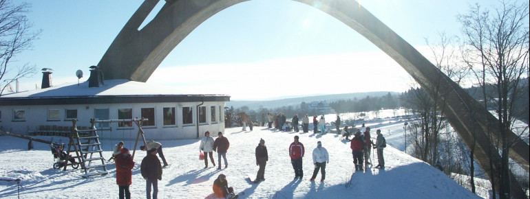 Blick auf die St. Georg Schanze in Winterberg