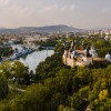 Das Stadtwäldchen (ungarisch Városliget) befindet sich im XIV. Bezirk der ungarischen Hauptstadt Budapest.