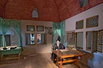 Das Arbeitszimmer von Julius Pflug in der Stiftsbibliothek.