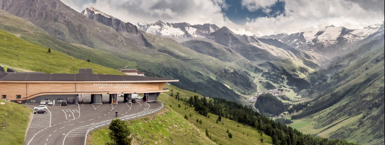 Vom Top Mountain Crosspoint hast du einen tollen Ausblick in die Ötztaler Alpen.