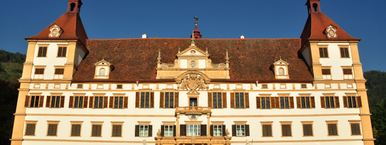 Schloss Eggenberg von außen