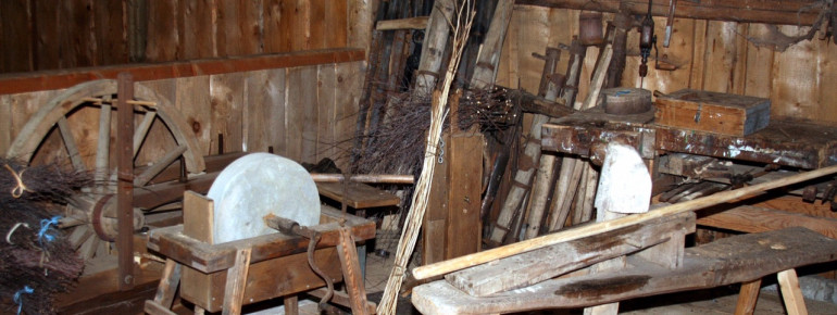 Arbeitsgeräte von früher werden ausgestellt