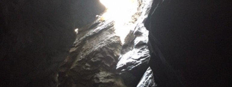 Unaufhaltsam hat sich das Wasser in den letzten 12 - 14.000 Jahren durch das Gestein geschliffen