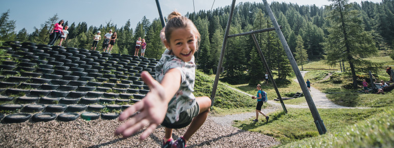 Riesenschaukel an Wagrainis Grafenberg