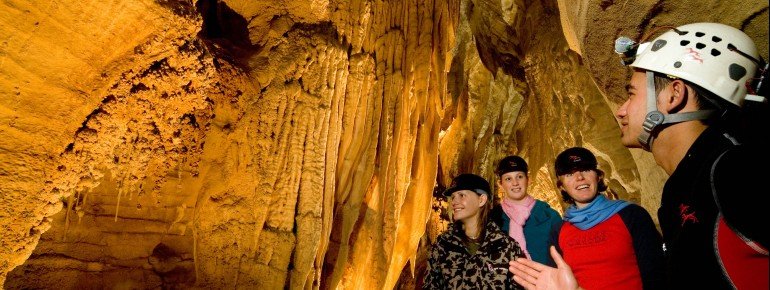 Tauche ein in unterirdische Welten!