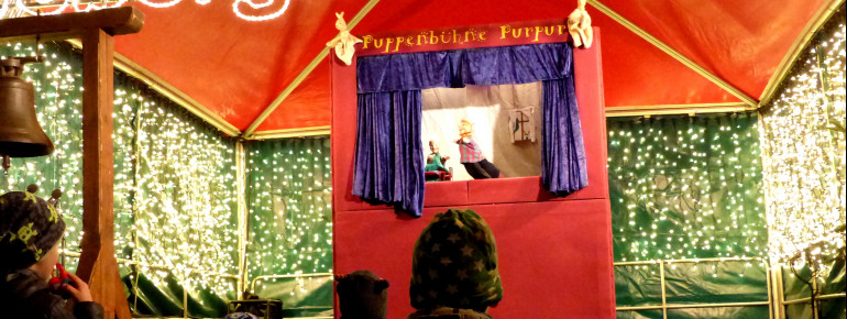 Täglich erwartet dich auf der Weber-Bühne ein tolles, abwechslungsreiches Programm.