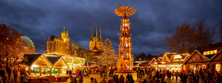 Der Erfurter Weihnachtsmarkt am Abend