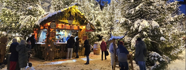 Glühweinstand Weihnachtswald