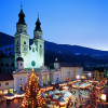 Lichterketten tauchen die Gassen der Bischofsstadt Brixen zur Weihnachtszeit in warmes Licht.