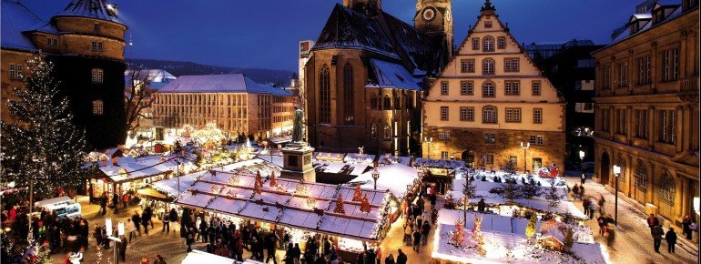 Der Weihnachtsmarkt am Abend