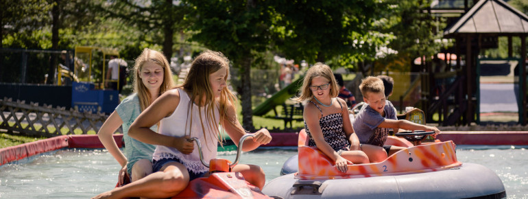 Auch eine Wasserattraktion darf im Erlebnispark nicht fehlen.