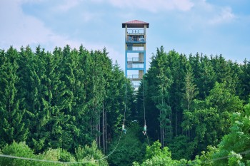 Für Adrenalinjunkies ist der Flying Fox definitiv die beste Wahl.