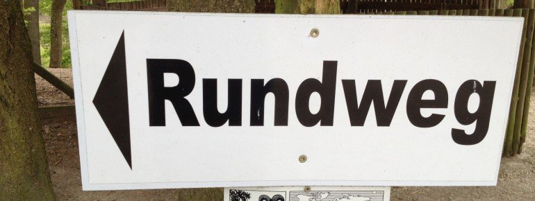 Der Rundweg ist gut ausgeschildert.