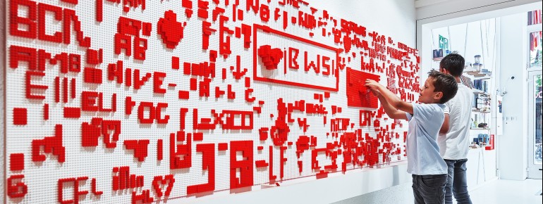 Interaktive Besichtigungsmöglichkeiten sind im WOW Museum in München zu finden.