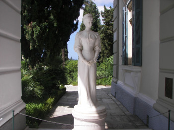 A statue of Austrian empress Elisabeth ("Sisi") at the Achilleion