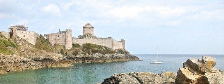 The powerful fortress Fort la Latte