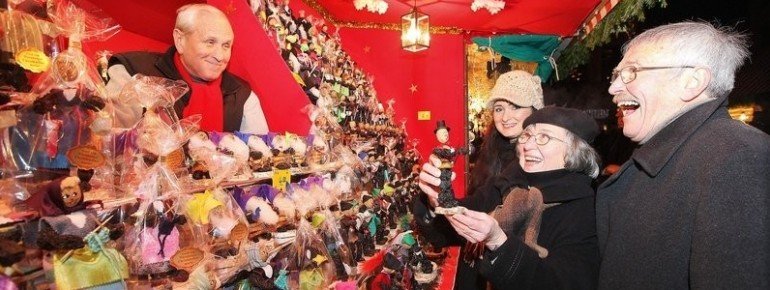 There are many curious things to discover at the Christmas market stands