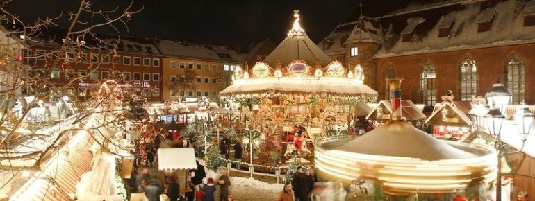 Snow white Christmas market bustle