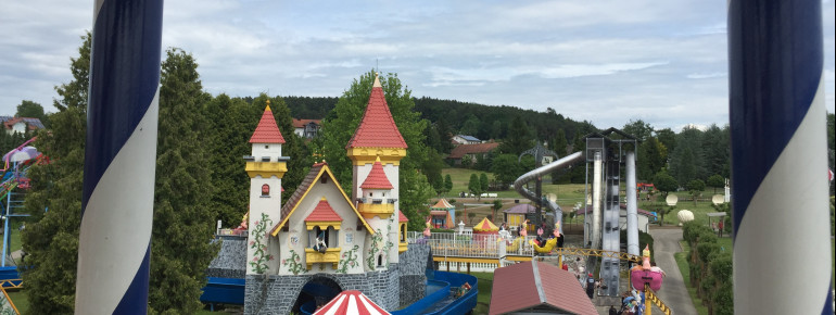 Discover the fairytale castle at Churpfalzpark.