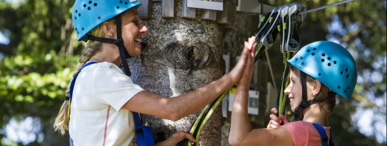 Children up to 13 years of age must be accompanied by a climbing adult.