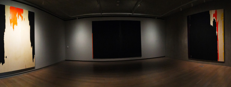 Still's paintings are marked by abstract forms, expressive brushwork, and monumental scale. The light conditions are adjusted to his art works.