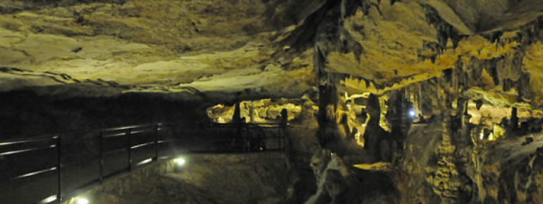 Cueva de las Ventanas