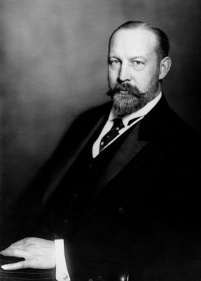 The founder: Karl August Lingner