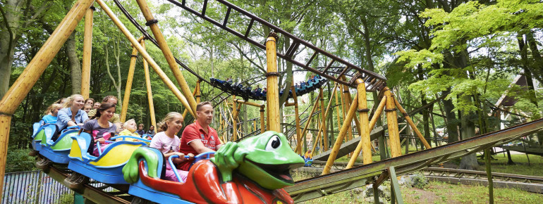 There are numerous rides for the little ones, too.