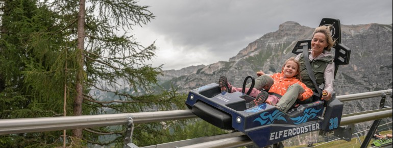At 1,790 metres above sea level, the Elfercoaster launches its 1.3-kilometre descent down the Elfer — with views across the Stubaital.