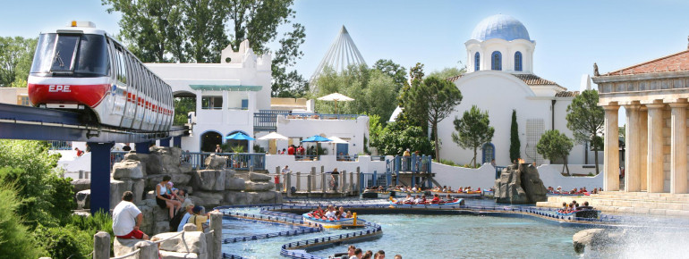 The water coaster Poseidon in the Greek area keeps you cool on hot days.