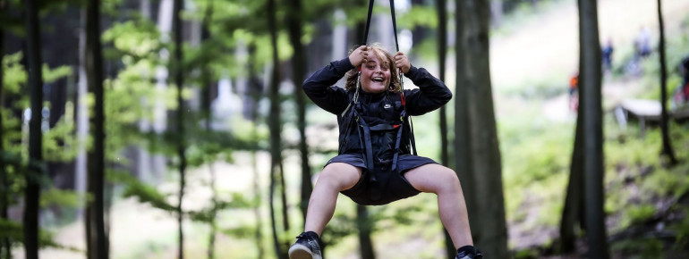 The speed is comfortable at 12 km/h and is therefore also suitable for children.