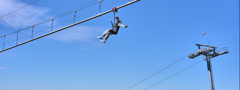 A ride on the flyline takes around 15 minutes.