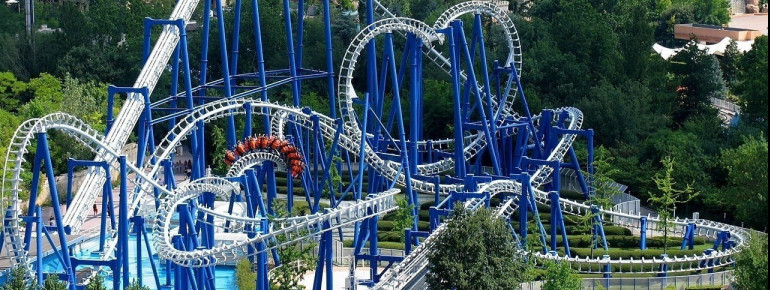 The Blue Tornado rollercoaster promises adrenaline pure