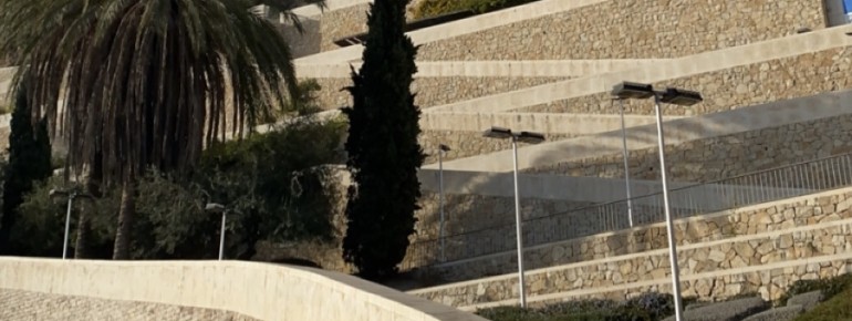 The path up to the castle ruins is wide and well laid out.