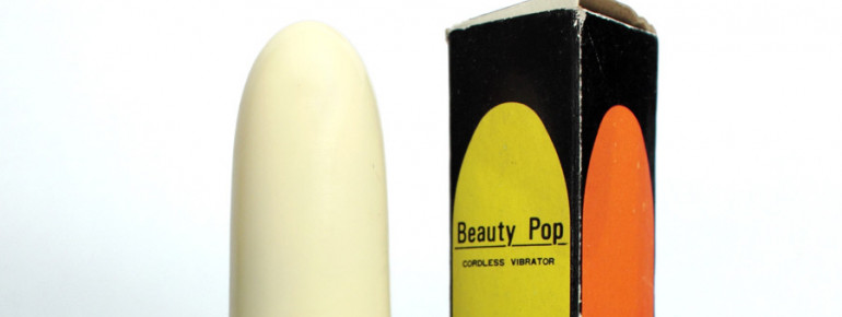 A bit more handy and cordless: the Beauty Pop. The packaging diverts from the tool's actual use ;-)