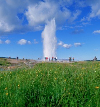 The geyser in summer.