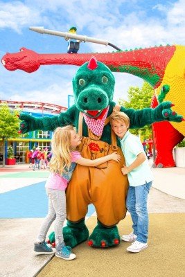 Park dragon Olli at the Knight Land