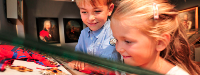 Children are fascinated by historical samples