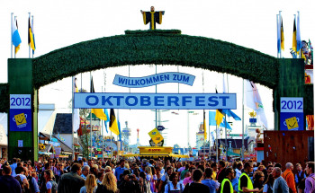 The main entrance of the Oktoberfest.
