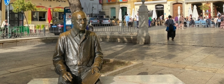 Traces of Picasso can be found all across the city—like this statue in front of his birthplace.