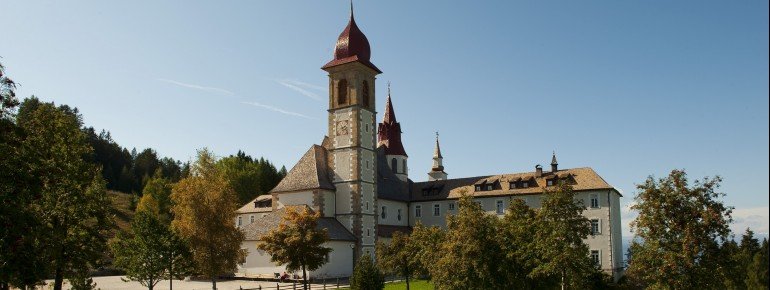 Pietralba