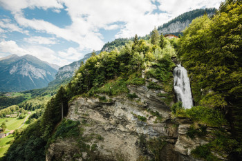 The Reichenbach Falls became famous thanks to Sherlock Holmes.