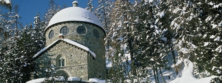 Segantini Museum covered in snow