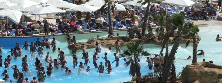 Splash & Fun Water Park is a great adventure for the whole family.