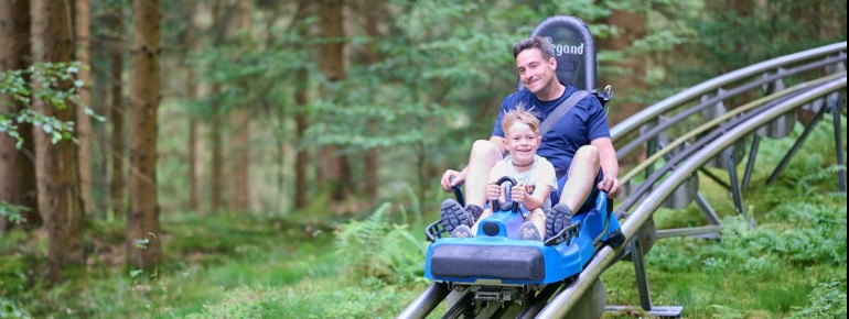 Children aged 10 and over are allowed to ride the Sternrodler on their own.