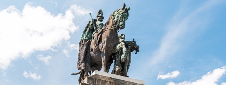 The equestrian monument of Emperor Wilhelm I. stands at an impressive height of 38 meters.