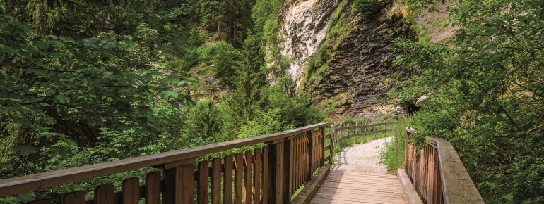 The Gasteiner Höhenweg is one of the most popular panoramic trails in the Gastein Valley.