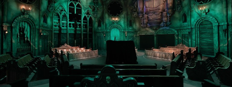 The "Danse Macabre" attraction transports guests to a mysterious abbey.